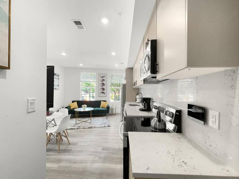 Classy Capitol Hill Apt, Steps From Dc Attraction 华盛顿哥伦比亚 外观 照片